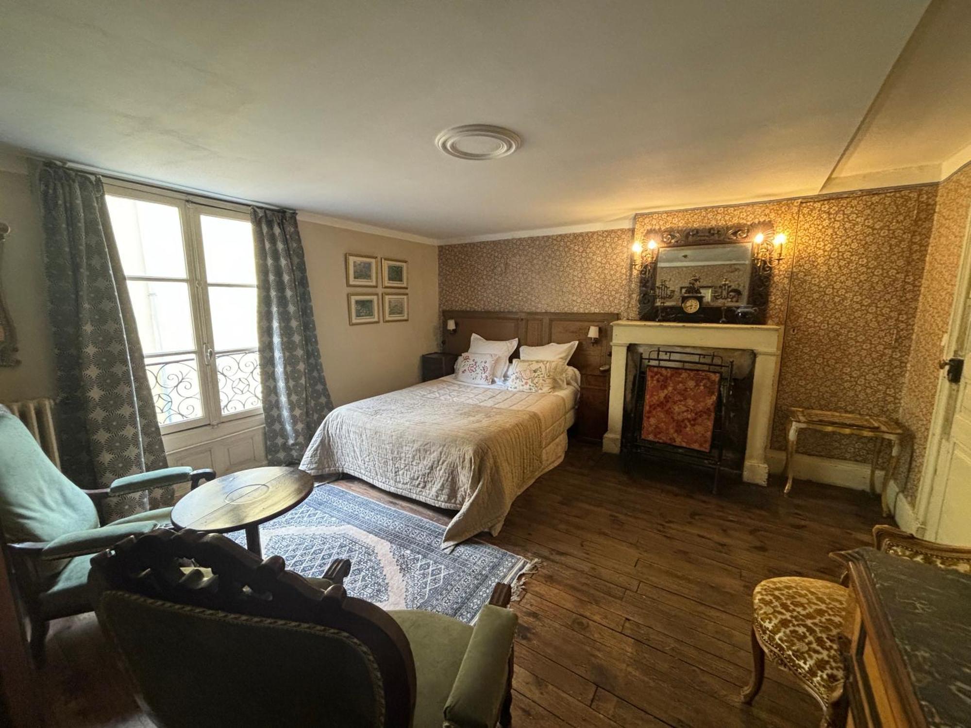Epicerie Vieille Du Puy En Velay Hotel Le Puy-en-Velay Room photo